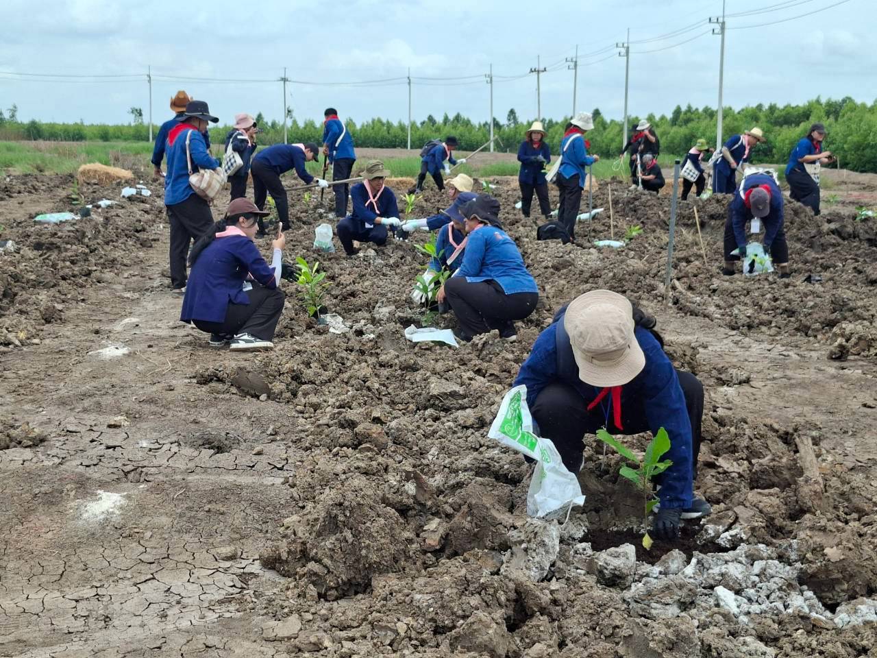 พช. เติมพลังอาสาพัฒนา น้อมนำหลักปรัชญาของเศรษฐกิจพอเพียงสู่การปฏิบัติเพื่อสร้างเศรษฐกิจฐานรากให้มั่นคงอย่างยั่งยืน